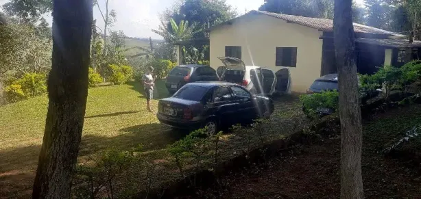 Fazenda/Sítio com 3 Quartos à venda, 25000m² no Centro, Itatiaiuçu