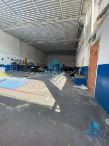 Galpão/Depósito/Armazém à venda, 400m² no Jardim do Mar, São Bernardo do Campo