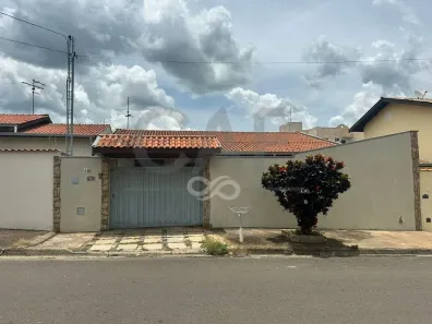 Casa com 3 Quartos à venda, 211m² no Jardim Mauá II, Jaguariúna