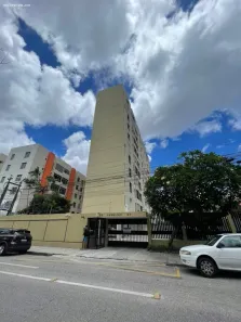 Apartamento com 4 Quartos para alugar, 120m² no Jacarecanga, Fortaleza