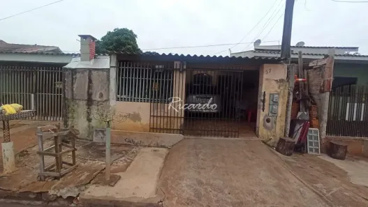 Casa com 2 Quartos à venda, 87m² no Jardim Colúmbia IV, Arapongas