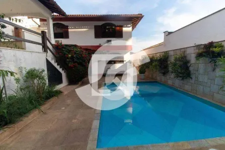 Casa com 4 Quartos à venda, 350m² no São Francisco, Niterói