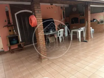 Sobrado com 3 Quartos à venda, 186m² no Cidade Dutra, São Paulo