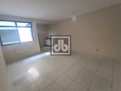 Sala Comercial à venda, 32m² no Tauá, Rio de Janeiro