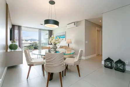 Apartamento com 2 Quartos para alugar, 105m² no Jurerê Internacional, Florianópolis