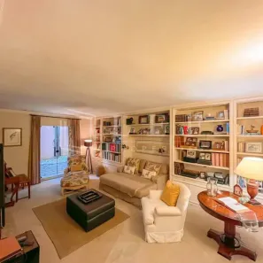 Casa com 5 Quartos para alugar, 798m² no Jardim Guedala, São Paulo