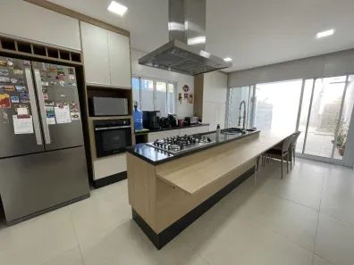 Casa com 3 Quartos à venda, 180m² no Chácara Canta Galo, Cotia