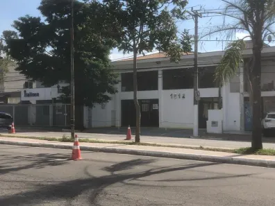 Casa com 4 Quartos para alugar, 340m² no Indianópolis, São Paulo