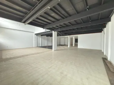 Ponto Comercial para alugar, 425m² no Floresta, Porto Alegre