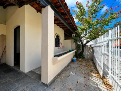 Casa com 4 Quartos para alugar, 260m² no Itapoã, Belo Horizonte