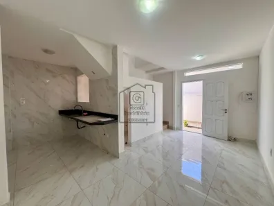 Casa com 2 Quartos para alugar, 80m² no Emaús, Parnamirim