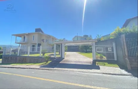 Casa com 3 Quartos à venda, 263m² no São Cristóvão, Criciúma