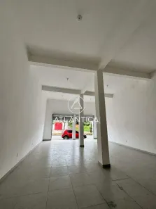 Ponto Comercial para alugar, 92m² no Jardim Mariléa, Rio das Ostras