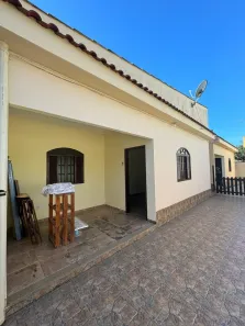 Casa com 1 Quarto para alugar, 90m² no Unamar (Tamoios), Cabo Frio
