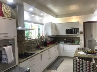Casa de Condomínio com 4 Quartos à venda, 250m² no Chácara Jafet, Mogi das Cruzes