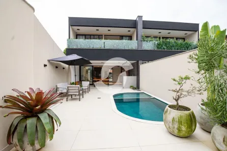 Casa com 4 Quartos à venda, 180m² no Piratininga, Niterói