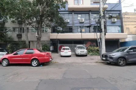 Sala Comercial para alugar, 40m² no Passo da Areia, Porto Alegre