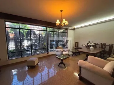 Casa com 6 Quartos à venda, 450m² no Gonzaga, Santos
