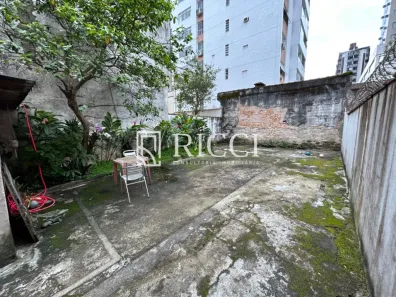 Sobrado com 3 Quartos à venda, 264m² no Gonzaga, Santos
