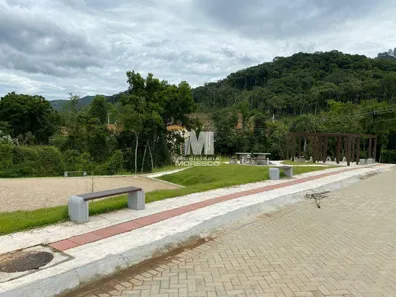 Lote/Terreno à venda, 333m² no Dom Joaquim, Brusque