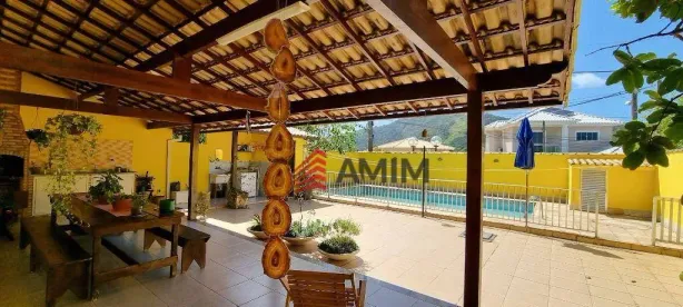 Casa de Condomínio com 4 Quartos à venda, 252m² no Centro, Maricá