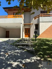 Casa de Condomínio com 4 Quartos para alugar, 330m² no Morada dos Pinheiros (Aldeia da Serra), Santana de Parnaíba