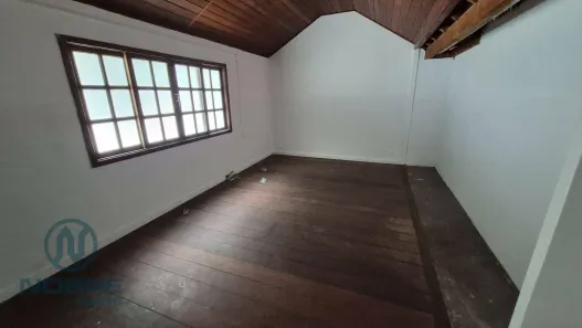 Imóvel Comercial com 7 Quartos para alugar, 300m² no Vila Muqui, Teresópolis