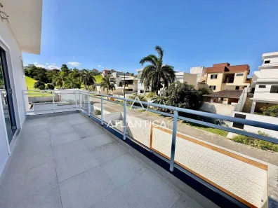 Casa com 4 Quartos à venda, 250m² no Lagoa, Macaé