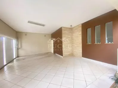 Casa com 3 Quartos à venda, 200m² no Vila Rezende, Franca