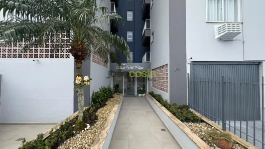 Apartamento com 2 Quartos para alugar, 70m² no Praia Comprida, São José