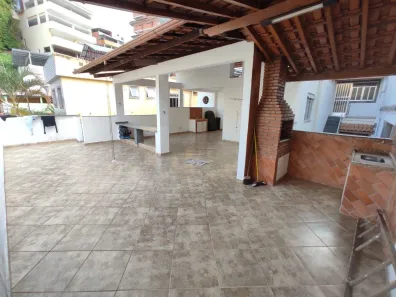 Casa com 4 Quartos à venda, 110m² no São Mateus, Juiz de Fora
