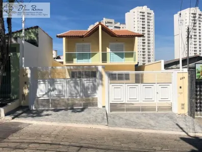 Sobrado com 3 Quartos à venda, 137m² no Vila Yara, Osasco