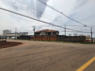 Imóvel Comercial à venda, 500m² no Parque Residencial Alcântara, Londrina