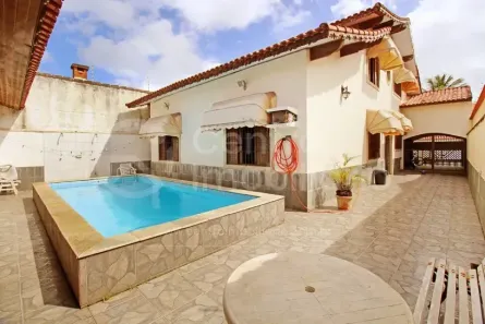 Casa com 5 Quartos à venda, 266m² no Cidade Nova Peruíbe, Peruíbe