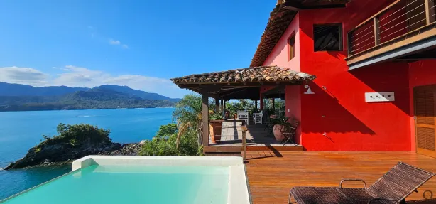 Sobrado com 5 Quartos à venda, 459m² no Feiticeira (Cambaquara), Ilhabela