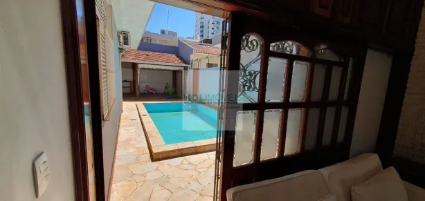 Casa com 3 Quartos para alugar, 510m² no Jardim Estoril II, Bauru