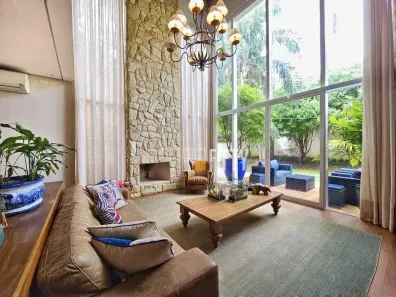 Casa de Condomínio com 3 Quartos à venda, 390m² no Santo Amaro, São Paulo