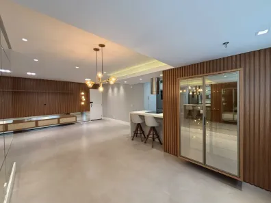 Apartamento com 3 Quartos para alugar, 99m² no Centro, Florianópolis