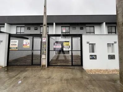 Casa com 2 Quartos para alugar, 77m² no Costa e Silva, Joinville