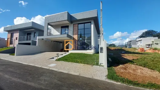 Casa com 3 Quartos à venda, 177m² no Roça Grande, Colombo
