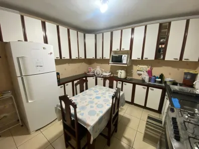 Sobrado com 2 Quartos à venda, 213m² no Jardim Santa Lídia, Mauá