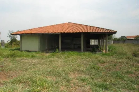 Fazenda/Sítio com 2 Quartos para alugar, 144m² no Dois Córregos, Piracicaba