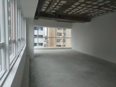 Sala Comercial à venda, 60m² no Centro, Curitiba