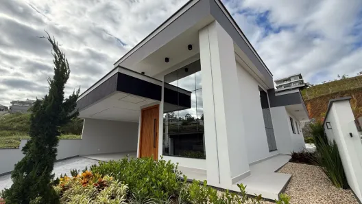 Casa com 3 Quartos à venda, 180m² no Centro, Antônio Carlos