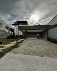Casa de Condomínio com 3 Quartos à venda, 246m² no Residencial Goiânia Golfe Clube, Goiânia