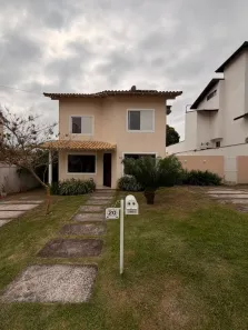 Casa de Condomínio com 3 Quartos para alugar, 140m² no Glória, Macaé