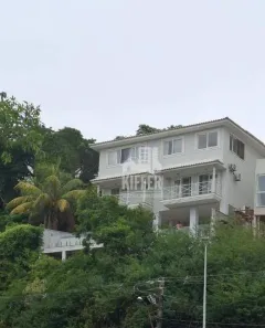 Casa de Condomínio com 3 Quartos para alugar, 350m² no Camboinhas, Niterói