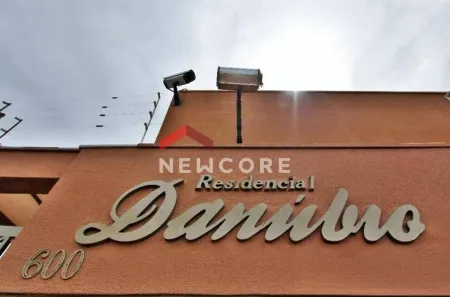 Casa de Condomínio com 3 Quartos à venda, 80m² no Sabará III, Londrina