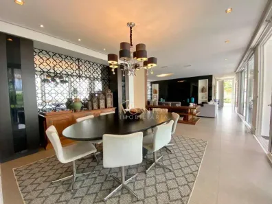 Casa com 4 Quartos à venda, 600m² no Jurerê Internacional, Florianópolis