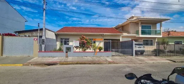Casa com 2 Quartos à venda, 396m² no Praia João Rosa, Biguaçu